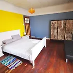 Hostal Cafe Mandala